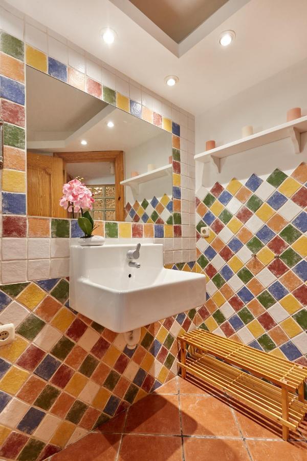 Tuapartamento Centro Estafeta Deluxe Appartement Pamplona Buitenkant foto