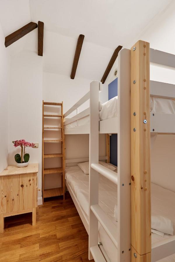 Tuapartamento Centro Estafeta Deluxe Appartement Pamplona Buitenkant foto