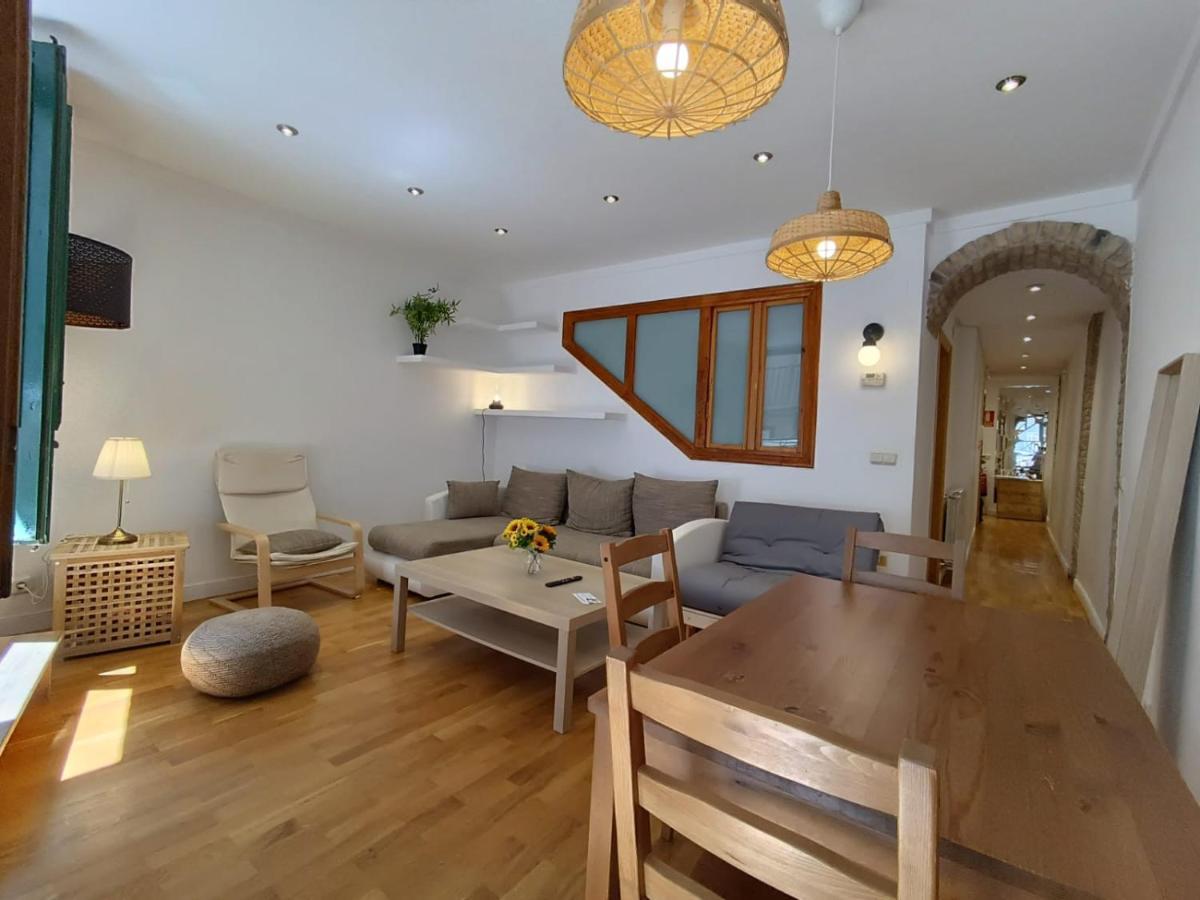 Tuapartamento Centro Estafeta Deluxe Appartement Pamplona Buitenkant foto