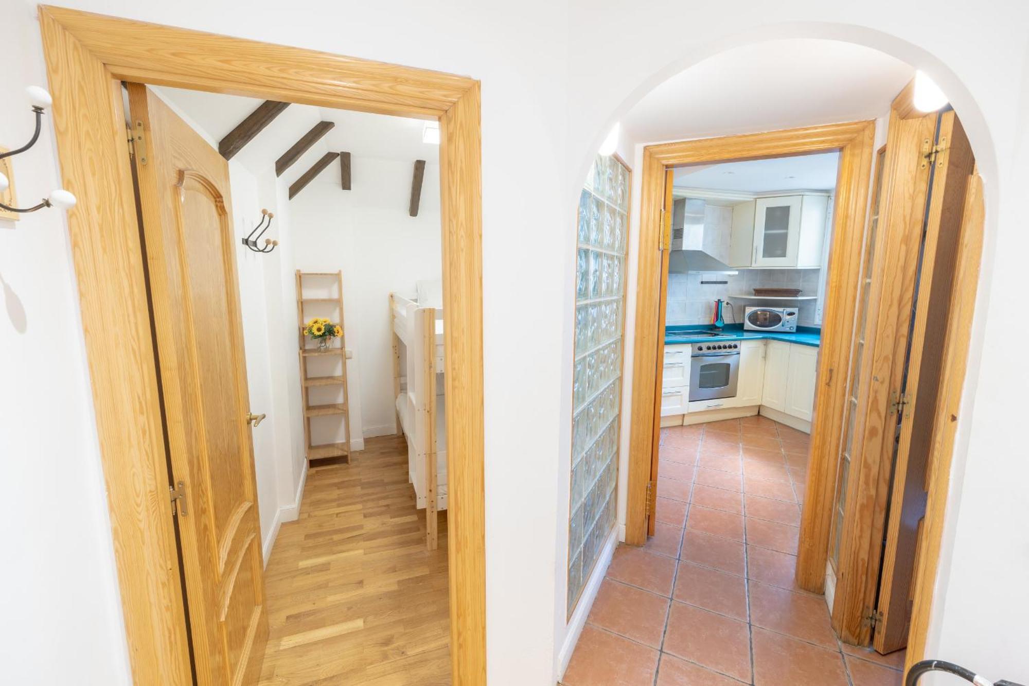 Tuapartamento Centro Estafeta Deluxe Appartement Pamplona Buitenkant foto